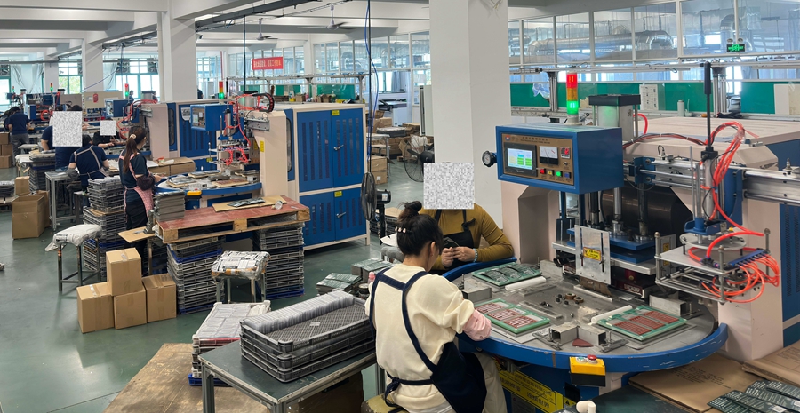 1721882718784182.jpg 自動(dòng)轉(zhuǎn)盤高頻機(jī).jpg